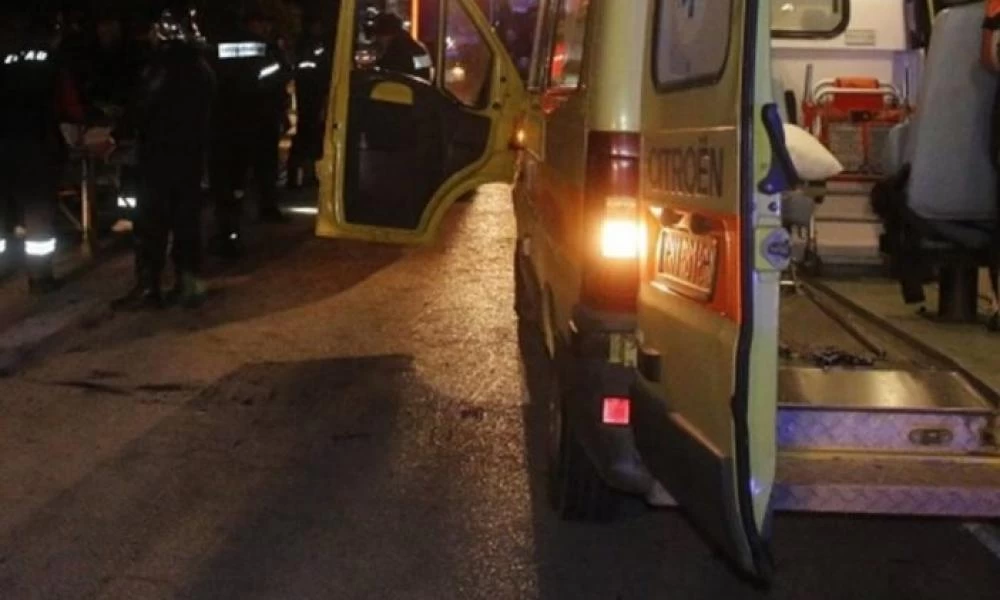 Αίγιο: Σοβαρό τροχαίο με πέντε τραυματίες - Δύο πιο σοβαρά